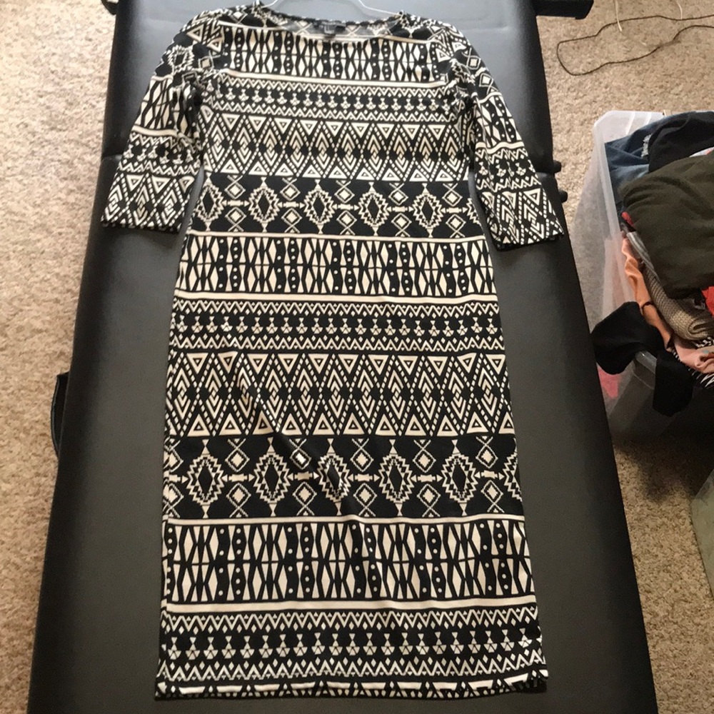 Black and white pattern dress